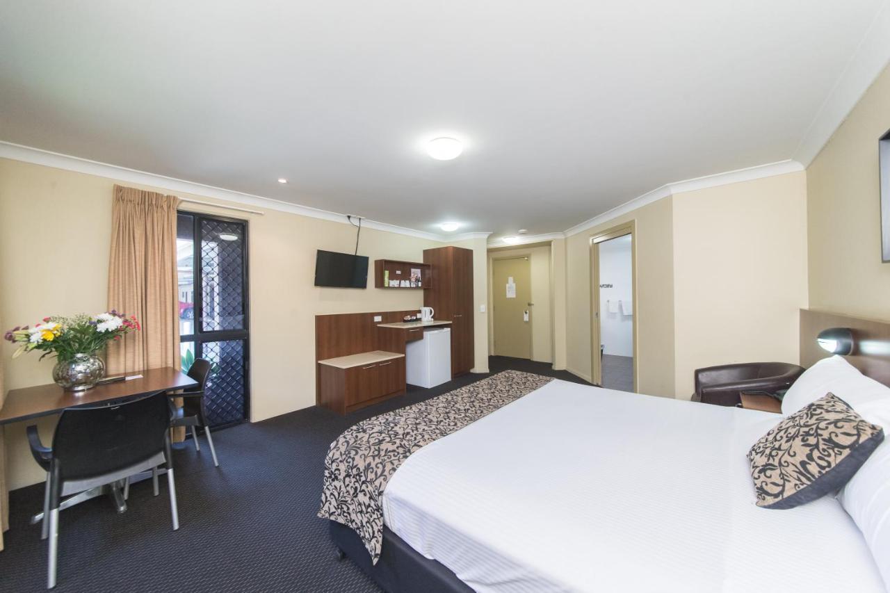 Rocky Motor Motel 4*